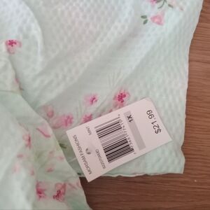 Nwt womens 1x house coat